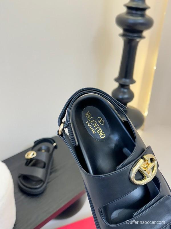 2025 Women Valentino Black Leather Sandals V Buckle KFY00320