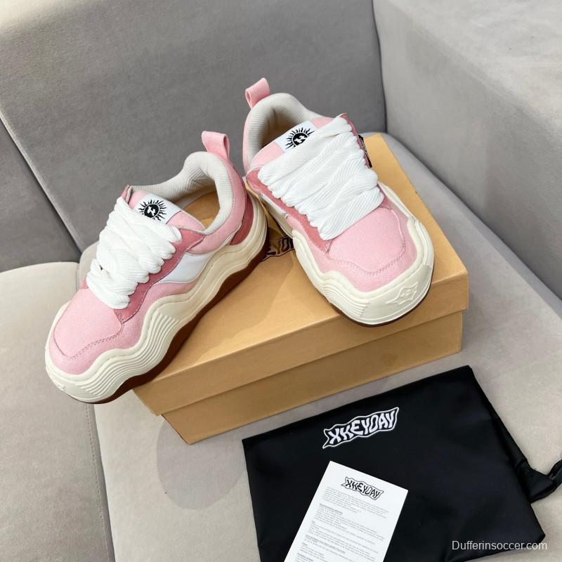 2025 Women HEYDAY Pink White Canvas Wave Sneakers