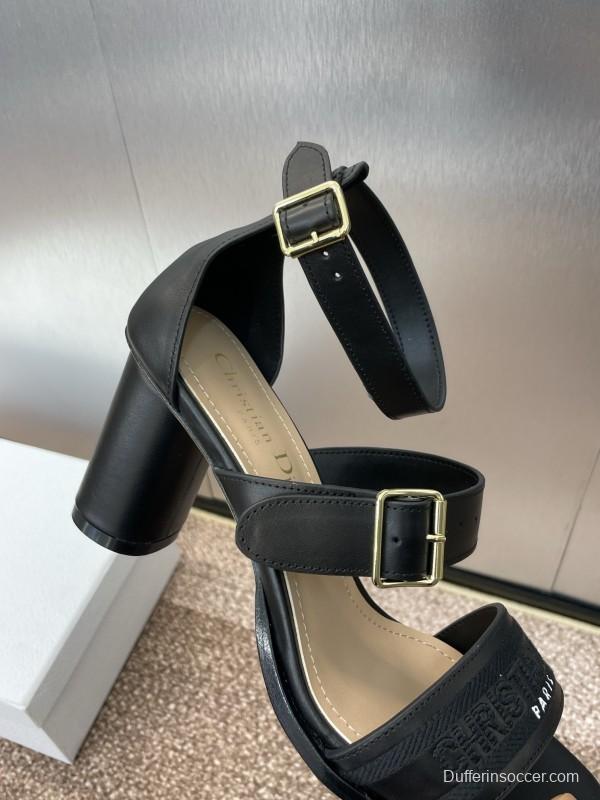 2025 Women Dior Black Leather Sandals Buckle KFY00310