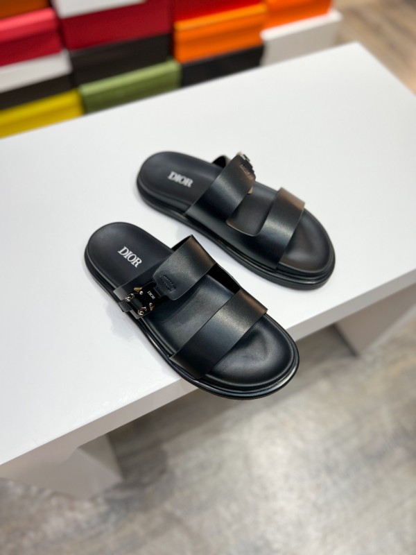 2025 Men Dior Black Leather Slippers Metal CD Diamond AS00190