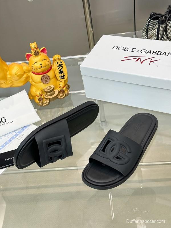 2025 Men Dolce & Gabbana Black Leather Slippers KFY00150