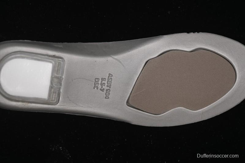 Nike SB Dunk Low Pro B Skate Shoes in Pale Ivory - HJ0367-100