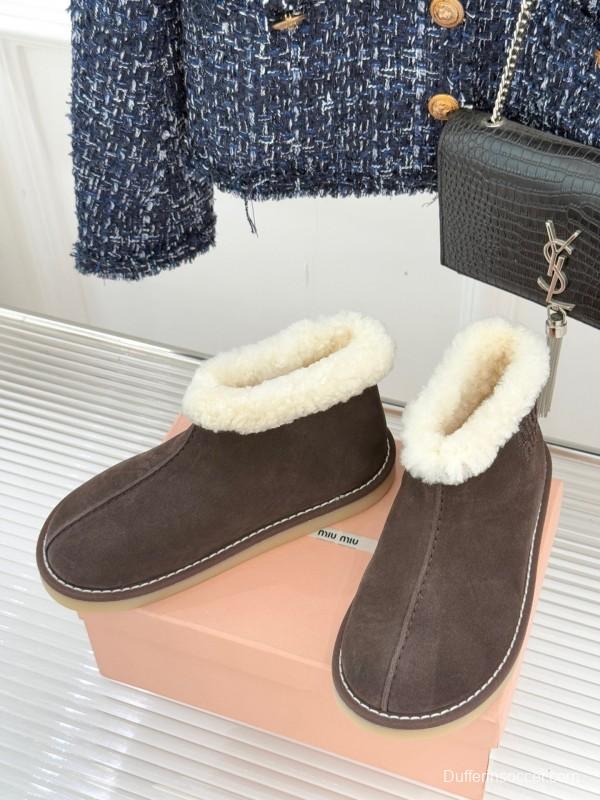 Miu Miu Retro Shearling Platform Snow Boots - KFY00300