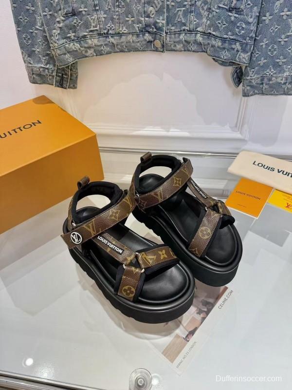 LV 2025/SS Latest High-End Fashion Versatile Flat Platform Sandals - LY00