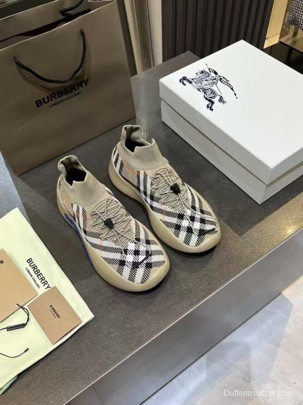Burberry 2025/SS Italy Made Sneakers - KFY00280