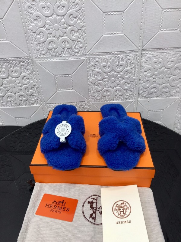 H Hermes Teddy Wool H Slippers Flat Sole Fur Slides - LY00240