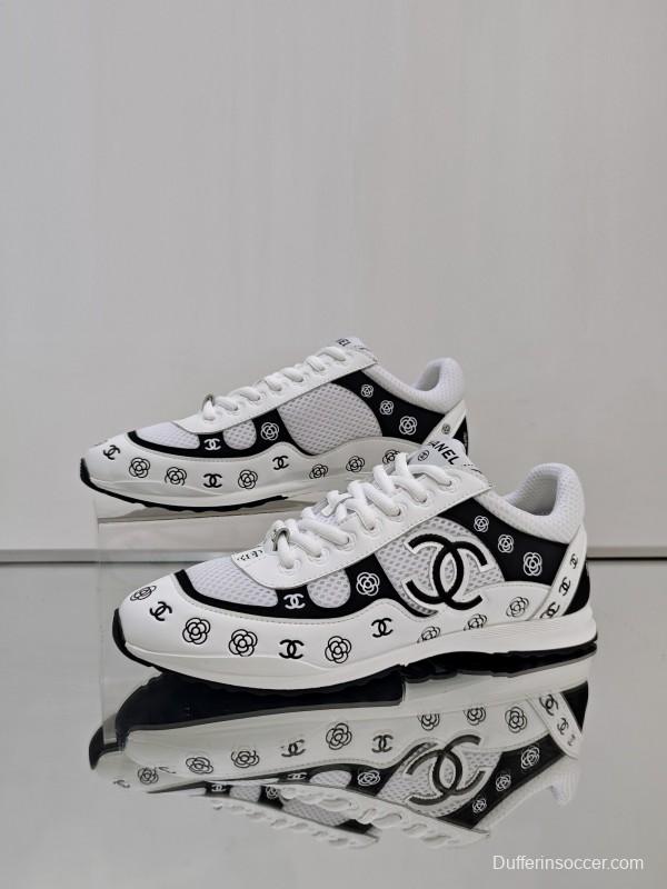 Chanel 2025 SS Limited Edition Silver Horn King 2 Sneakers - KFY00340