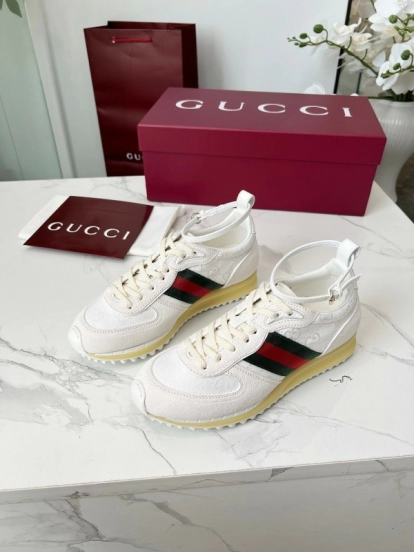 Gucci Women's Casual Shoes with GG Supreme Print and Metal Bit - AS00330