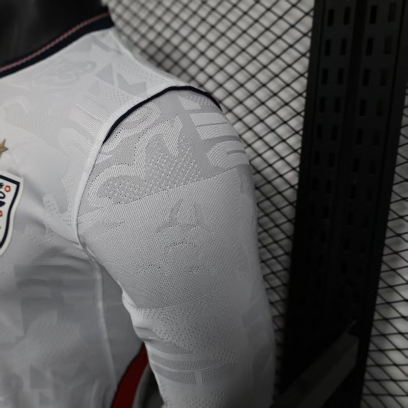 25/26 Player Version  England Home Long Sleeve Jersey
