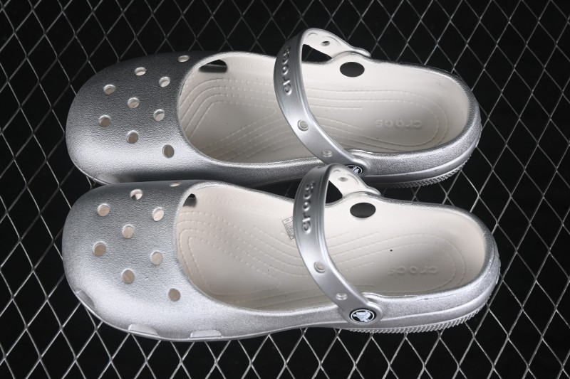Crocs Classic Two-Strap Summer Clog Sandals for Outdoor Beach Wear - Crocs