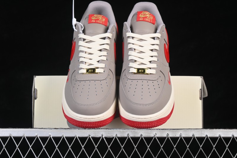 Nike Air Force 1 '07 Low Casual Sneakers with Tumbled Leather Upper and Cushioned Sole - NH0601-527