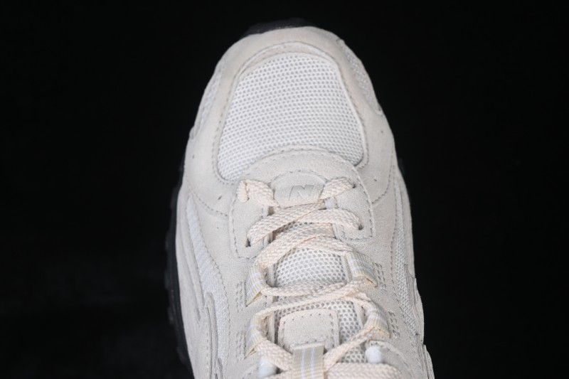 New Balance 204 Series Retro Casual Running Shoes with Breathable Comfort - U204L8OV