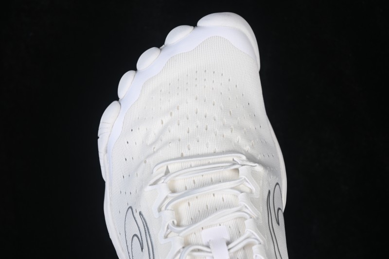 Balenciaga Anatomic Runner Low-Top Lifestyle Sneakers with Five-Toe Structure - WANRN9000