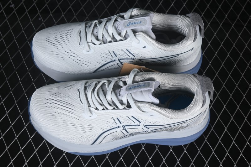 ASICS Gel-Kayano 33 Running Shoes with Breathable Mesh and Cushioning Technology - 1011C229-020