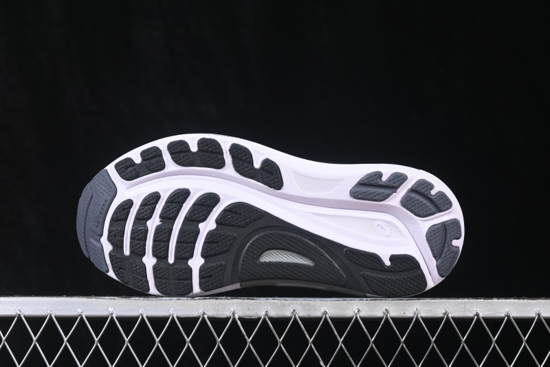 ASICS Gel-Kayano 31 Running Shoes with Breathable Mesh and Advanced Cushioning - 1011B867-002