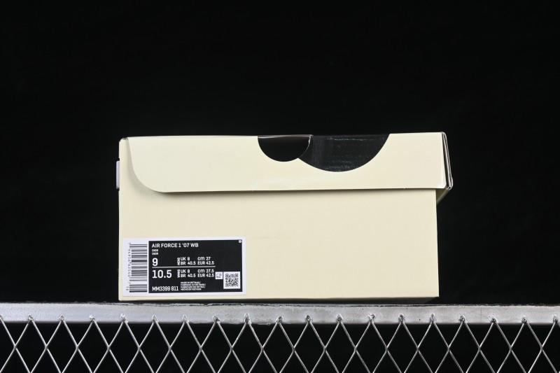 Nike Air Force 1 '07 Low Basketball Shoes with Classic Leather Upper - MM3399-811