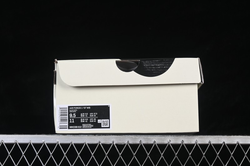 Nike Air Force 1 '07 Low Classic Basketball Shoes in Black and White - MM3399-810