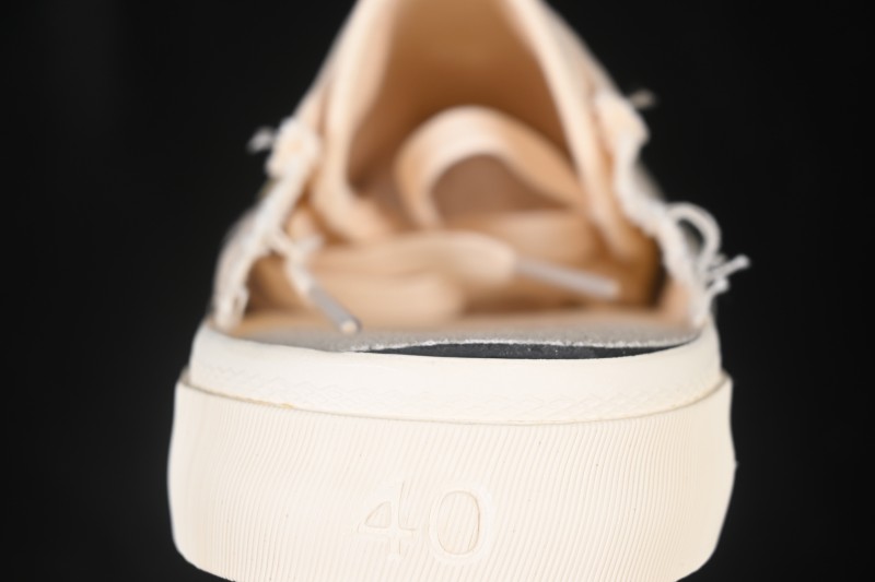 Balenciaga Paris Low Top Lace-Up Fashion Slippers with Distressed Finish - W3PS19016