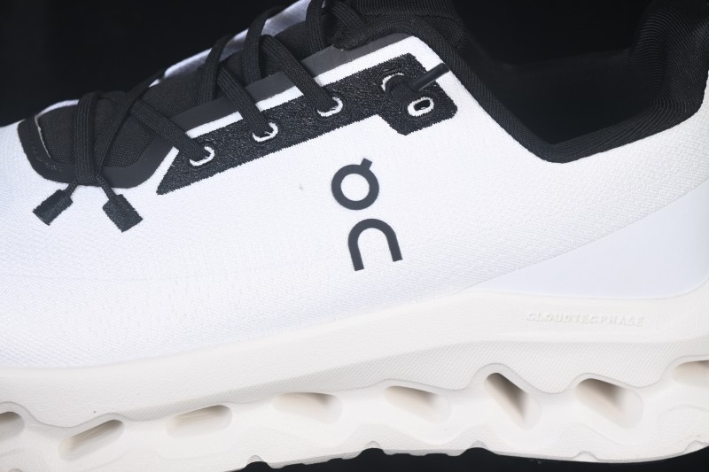 On Cloudtilt Comfortable Anti-Slip Durable Low-Top Casual City Commute Running Shoes - 3ME10103254 White Black