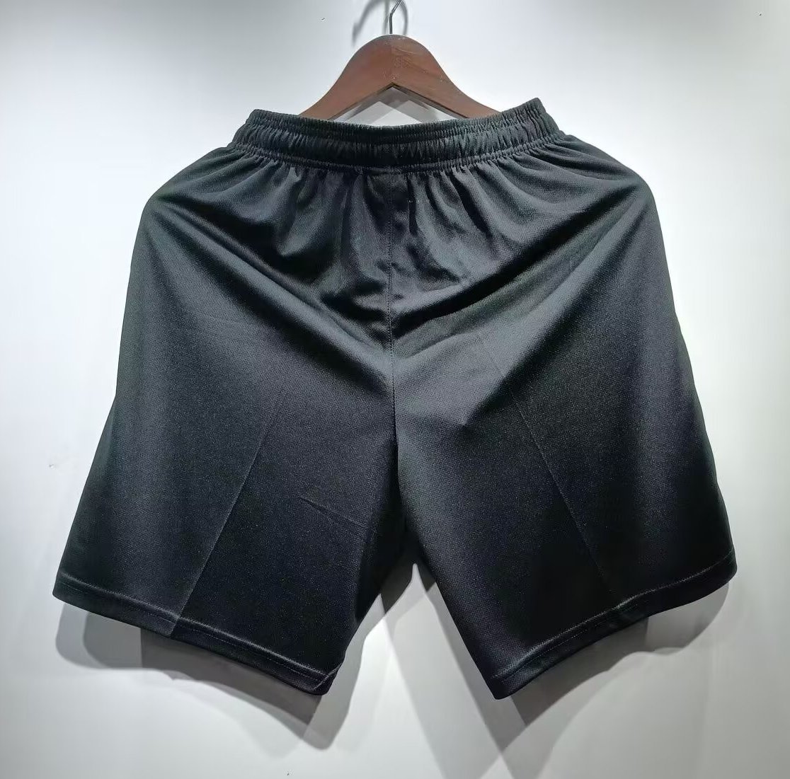 Retro 17/18 PSG Third Shorts